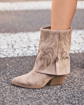 Bottines femme taupe santiags à talon - Kate - Casualmode.fr