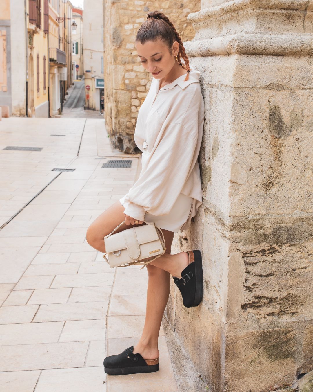 Sabots femme en CUIR noir avec boucle - Clara