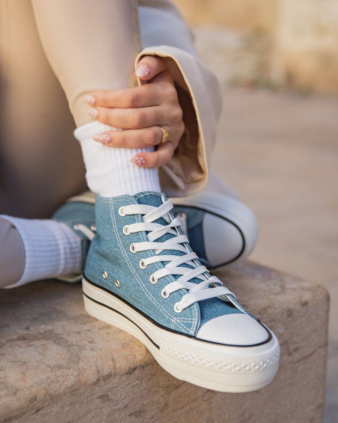 Basket femme bleue jean montante en toile  - Delphine - Casualmode.fr