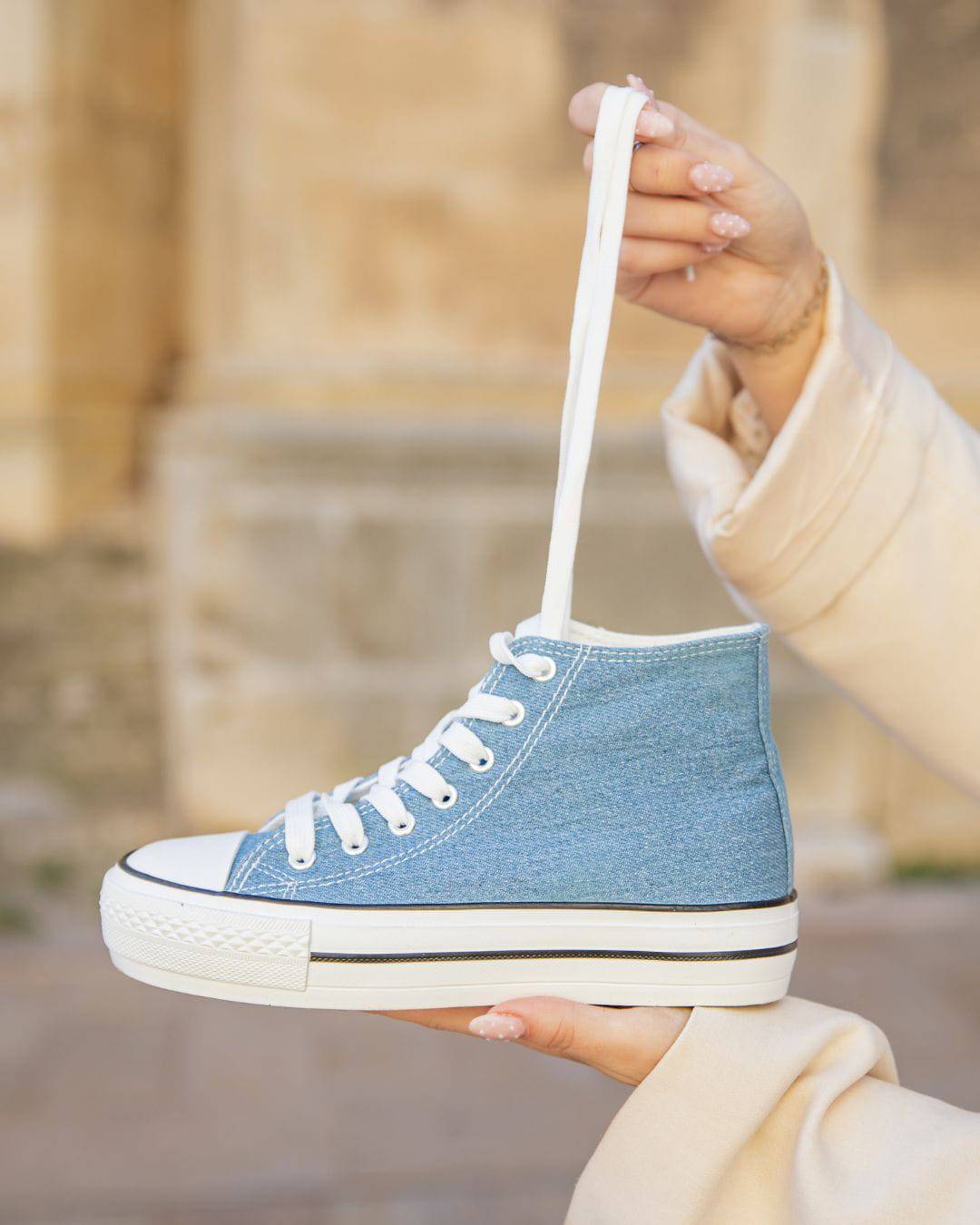 Basket femme bleue jean montante en toile  - Delphine - Casualmode.fr